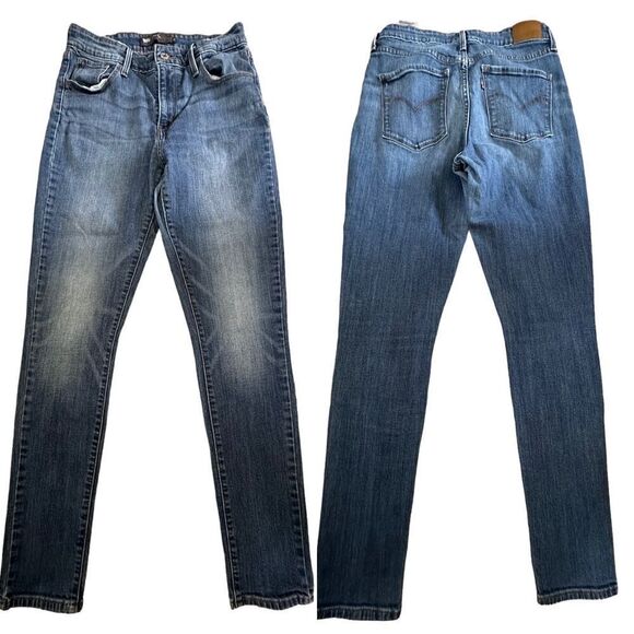 Levi’s ~ Women’s High Rise Skinny Jeans ~ leather patch ~ size 29/32 - Picture 1 of 8